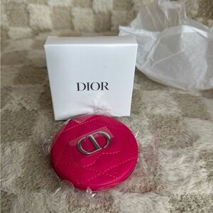 Dior Hot Pink Compact Mirror 🪞